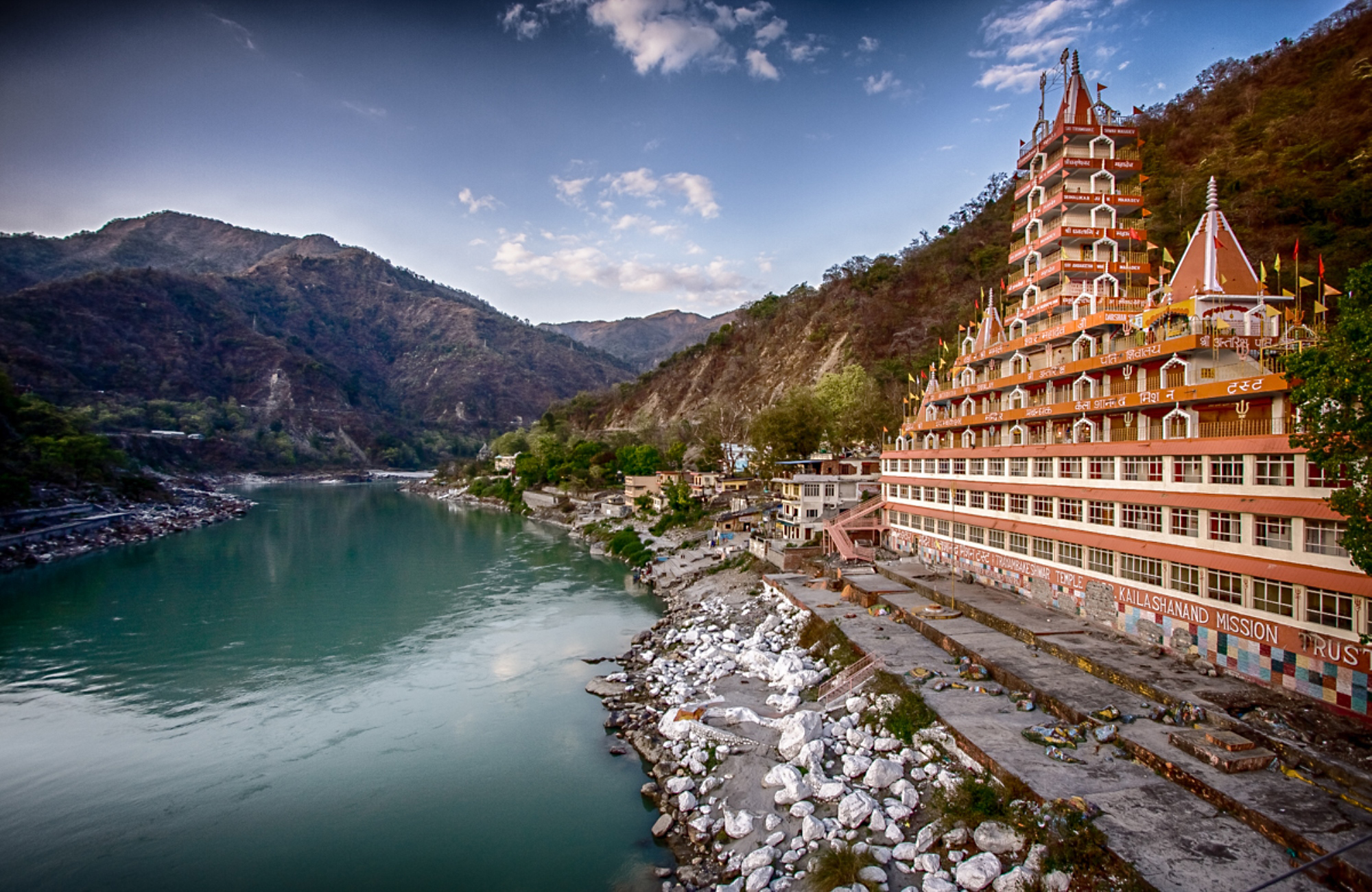 Voyage en Inde - tera manzil temple Rishikesh - Amplitudes