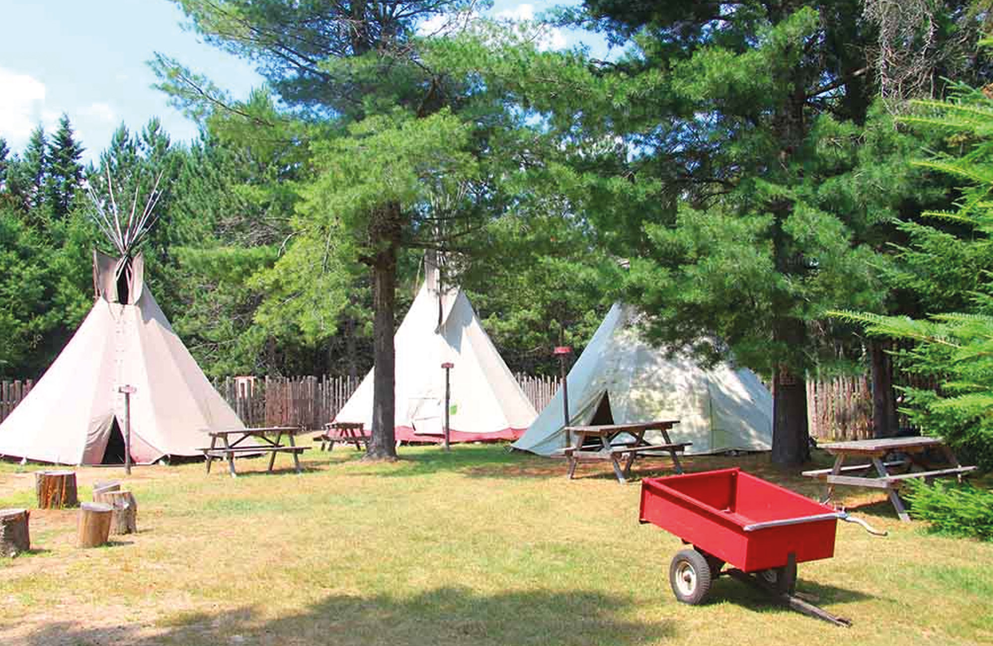 Voyage Canada Mauricie - Tipi - Amplitudes 