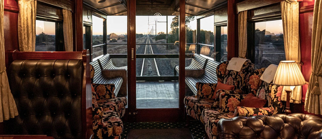 Voyage en trains de luxe - La voiture panoramique Rovos Rail - Amplitudes