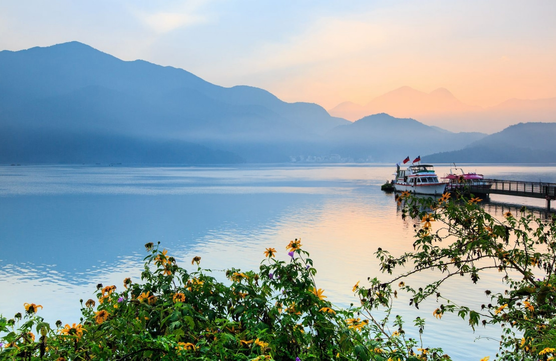 Les paysages de Taïwan - Couleurs du matin sur le Sun Moon Lake - Amplitudes