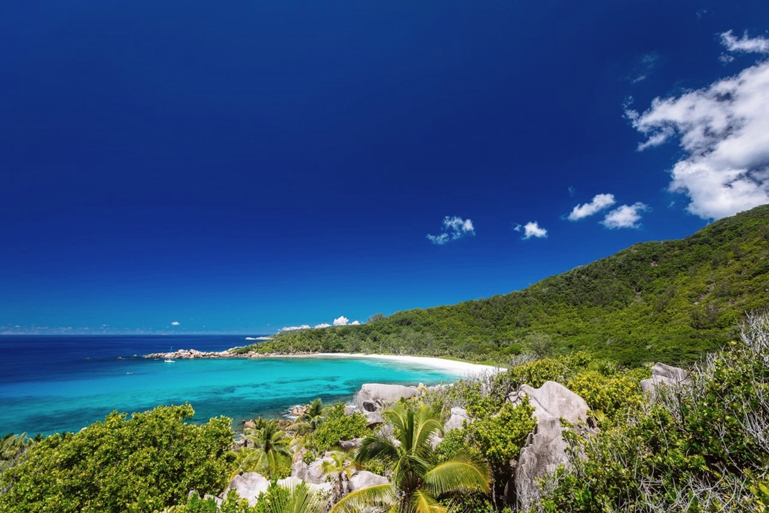 Voyage de luxe sur La Digue - Vue sur l'Anse Cocos - Amplitudes