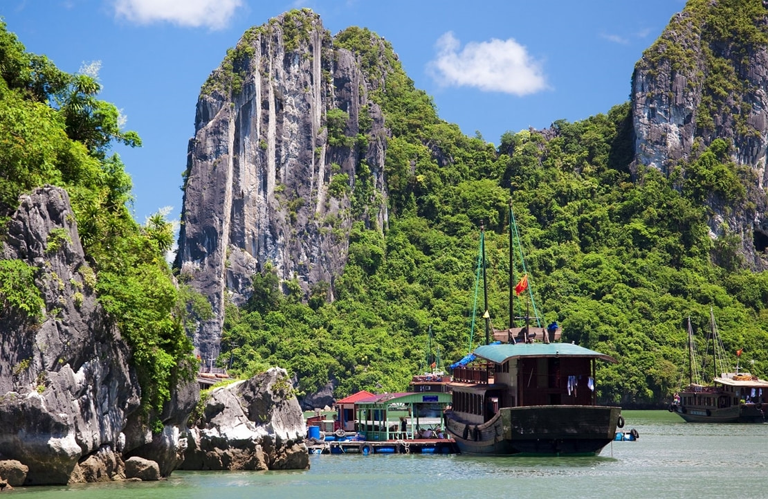 Circuit chauffeur-guide au Vietnam - Les villages flottants d'Ha Long - Amplitudes