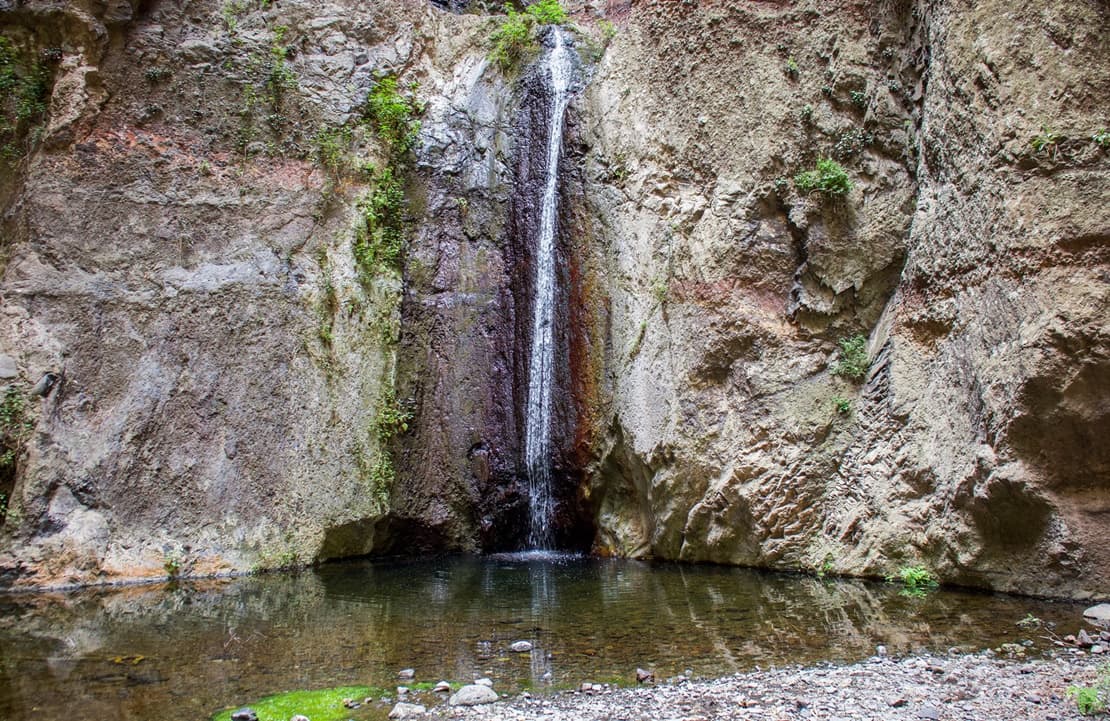 Voyage sur mesure à Tenerife - Cascade sereine au creux du barranco - Amplitudes