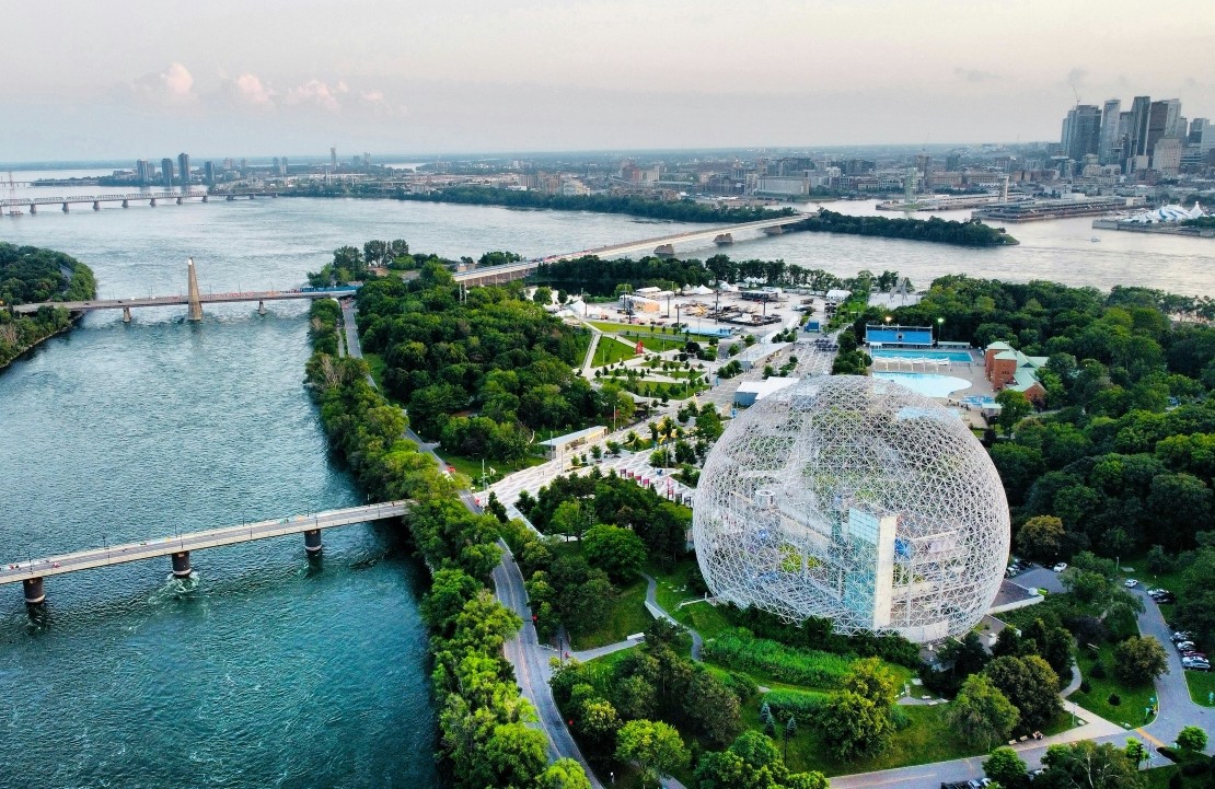 Voyage en famille à Montréal - L'Espace pour la vie - Amplitudes