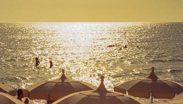 Voyage sur mesure en Italie - Coucher de soleil sur la Méditerranée - Amplitudes