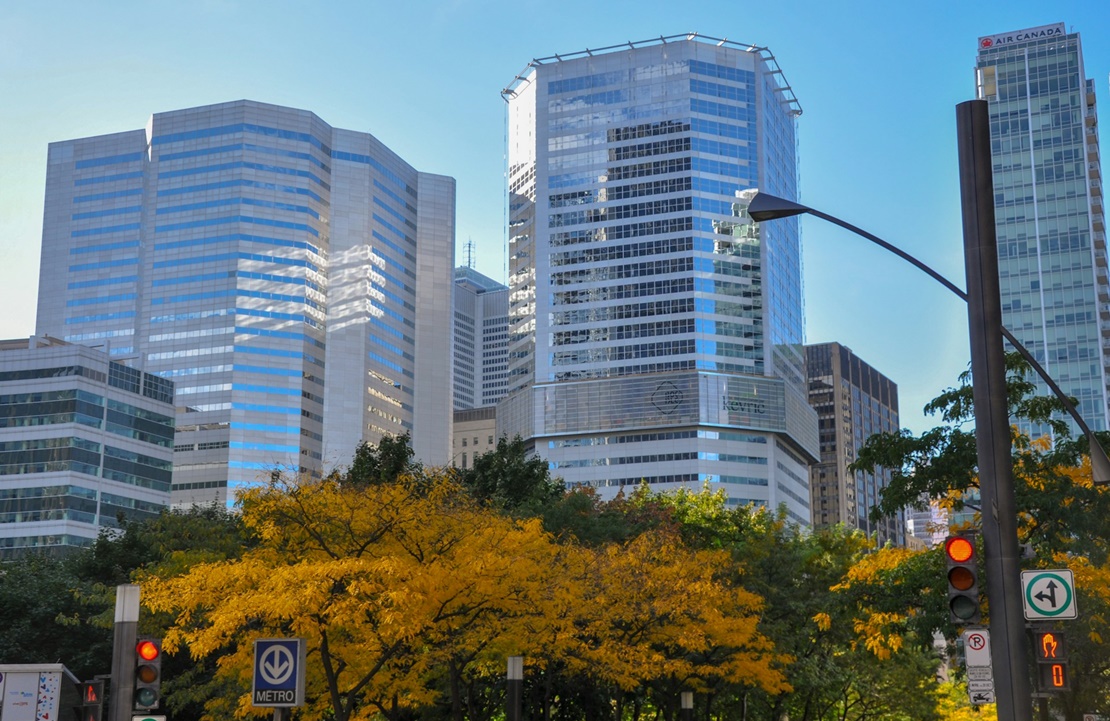 Voyage en automne à Montréal - Gratte-ciels de Ville-Marie- Amplitudes