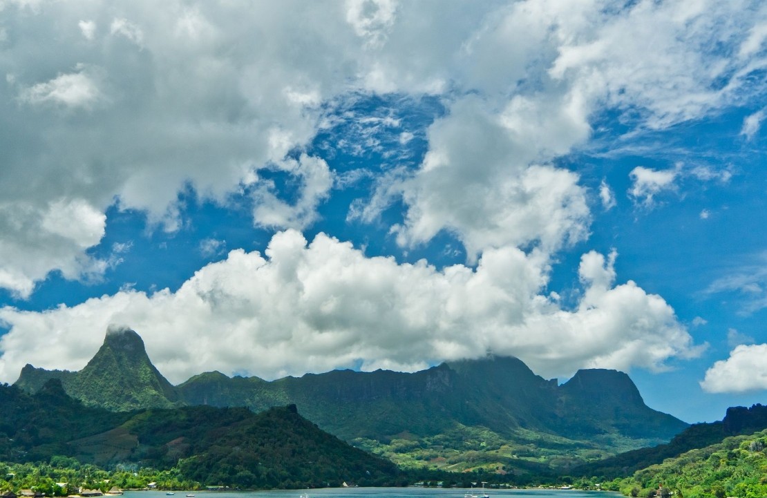 Croisière à Moorea - Les monts et vallées de l'une des plus belles îles de Polynésie - Amplitudes