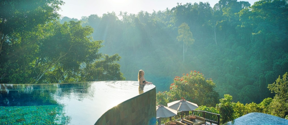 Voyage sur mesure à Bali - La piscine de l'hôtel Hanging Gardens of Bali - Amplitudes