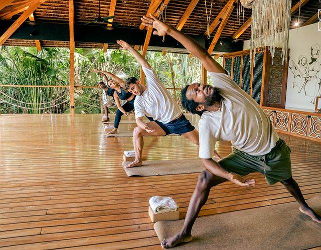 Séance de yoga au Zuri Zanzibar