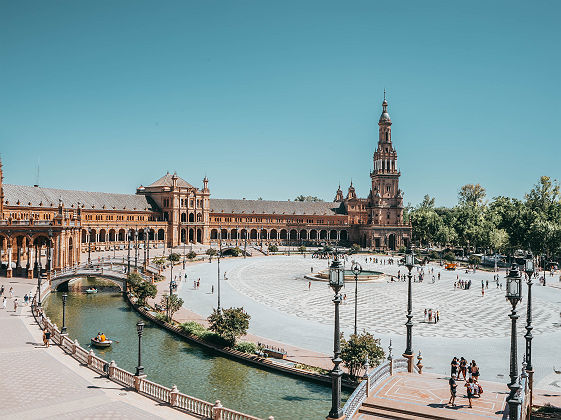 Vue sur la fameuse Plaza de Espana, Séville - Andalousie, Espagne