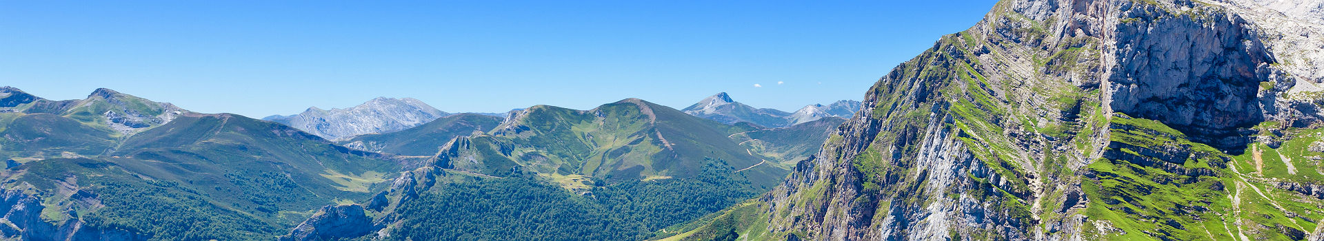 Espagne -  Vue sur le sommet de Peña Remoña depuis Feunte Dé