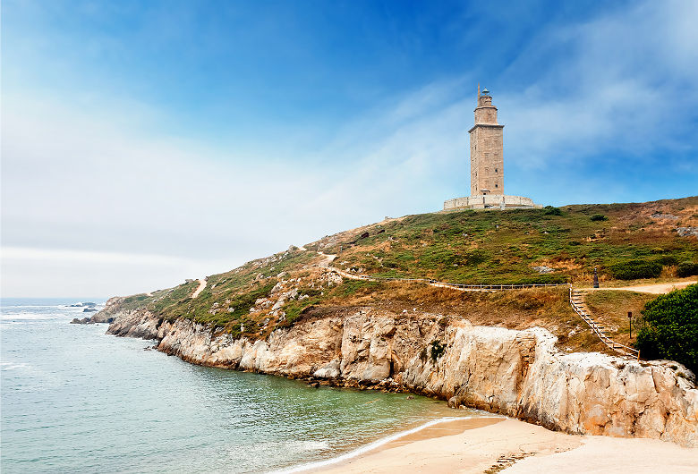 Espagne - Vue sur la tour-phare d'Hercules à Corogne