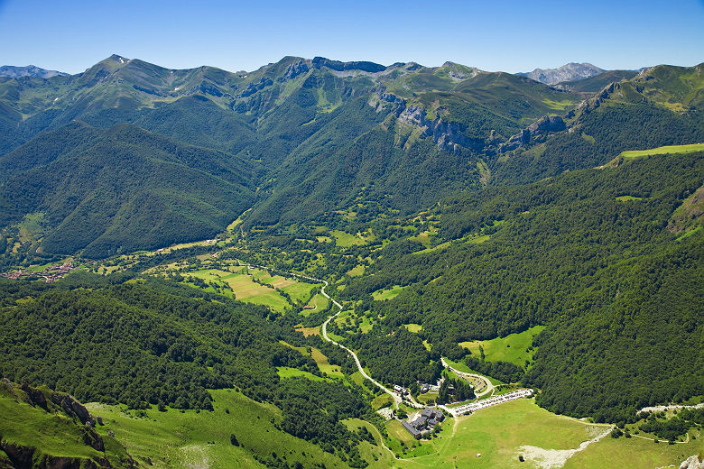 Espagne - Vue sur la vallée à Fuente Dé