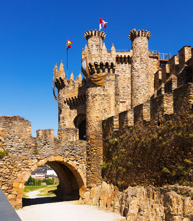 Espagne - Château fort des Templiers à Ponferrada