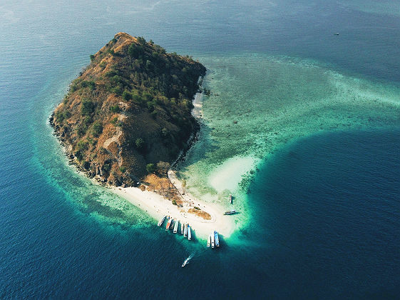 île à Labuan Bajo- Komodo