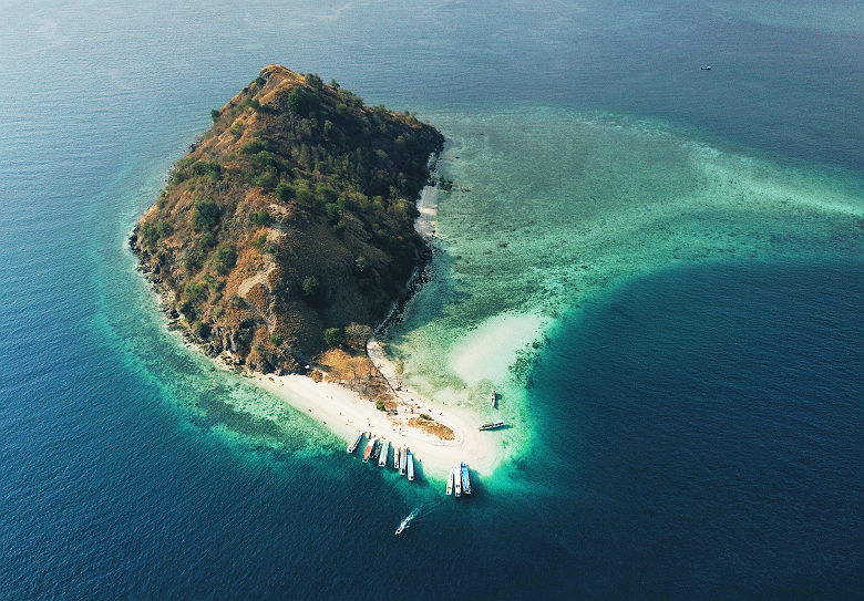 île à Labuan Bajo- Komodo