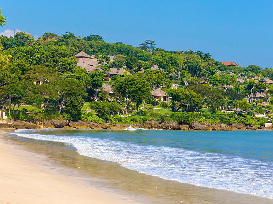 Plage de Jimbaran Bali, en Indonesie