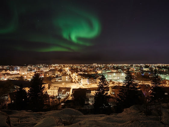 Aurore Boreale sur Reykjavik