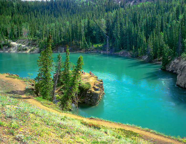 La rivière Yukon près de Whitehorse - Canada