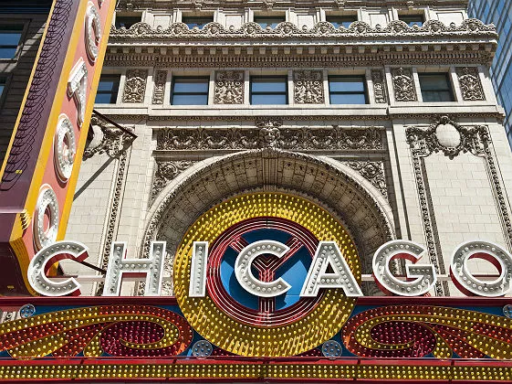 Chicago - Vue en contre-plongée du théâtre Balaban and Katz