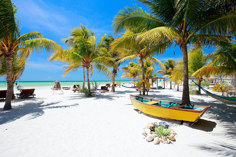 Plage sur l_Ile de Holbox