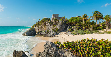 Mexique - Vue sur la plage près du site maya de Tulum