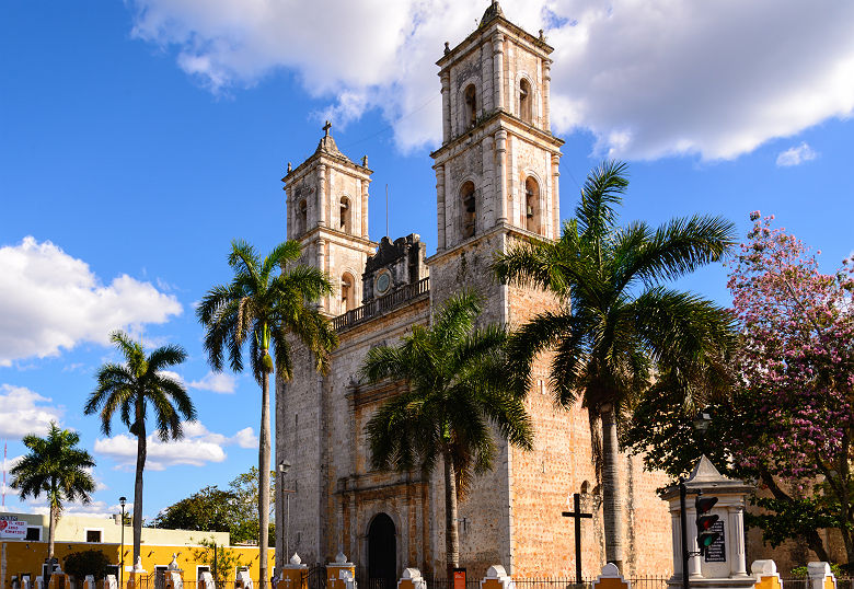 Eglise de Valladolid, Mexique