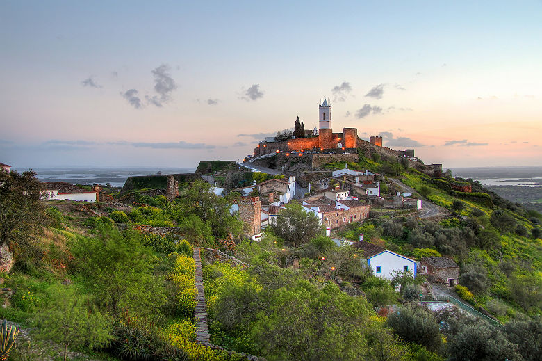 Vue de Monsaraz, Portugal