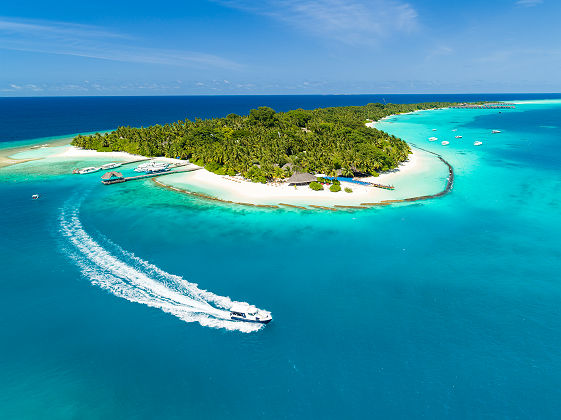 Kuramathi Island Resort