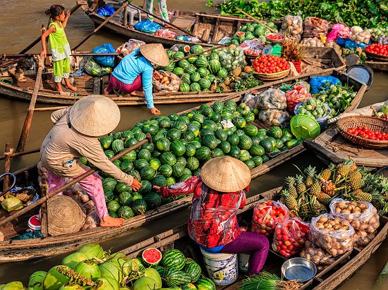 Marché flottant sur le Mekong