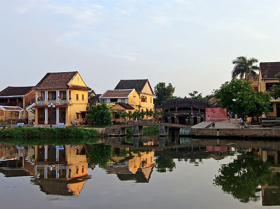 Maisons au bord de l'eau à Hoi An - Vietnam