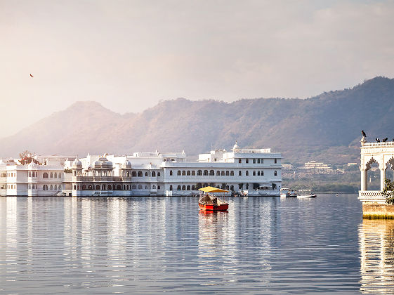 Inde -Palais Taj Mahal du lac Pichola à Udaipur