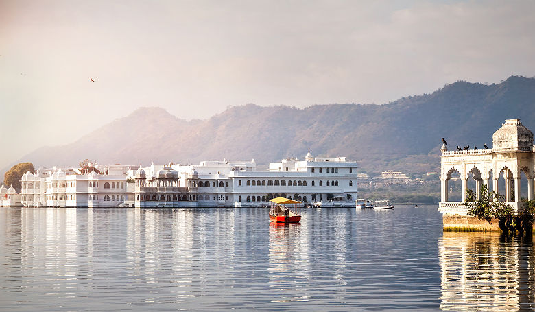 Inde -Palais Taj Mahal du lac Pichola à Udaipur