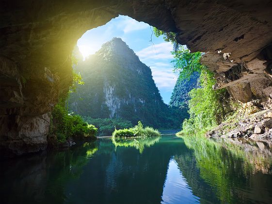 Les grottes de Tam Cốc dans la Baie d'Halong - Vietnam