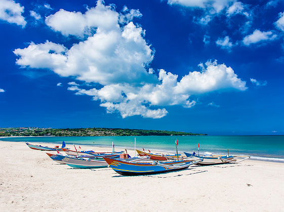 Bateaux de pêche traditionnels de Bali, Jimbaran