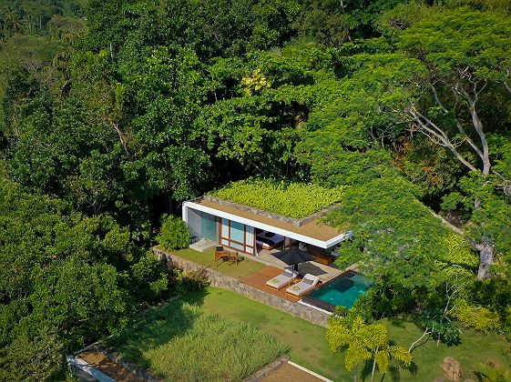 Haritha Villas - contemporary villa pool