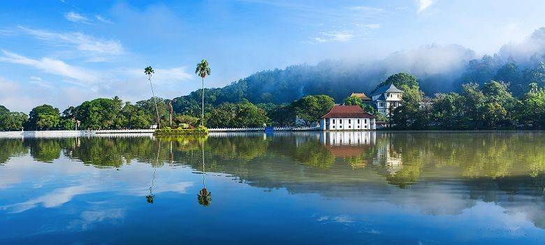 Sri Dalada Maligawa ou le temple de la relique sacree de la dent, Kandy