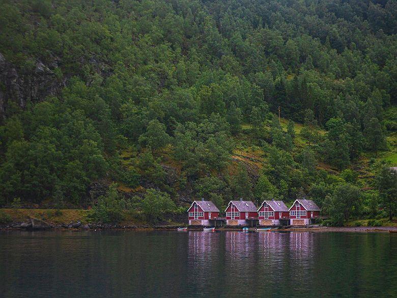 Maisons colorées près de Flam