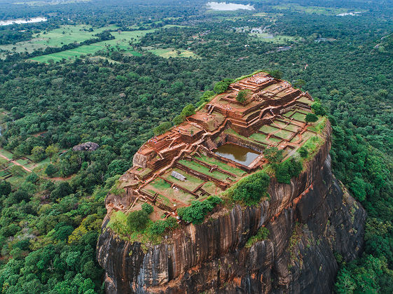 Rocher du Lion de Sigiriya