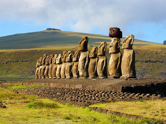 Statues Moai sur l'Ile de Paques, Chili