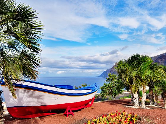 Bateau à Los Gigantes, Tenerife dans les Iles Canaries - Espagne