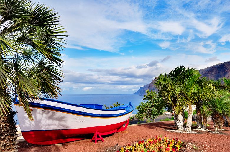 Bateau à Los Gigantes, Tenerife dans les Iles Canaries - Espagne