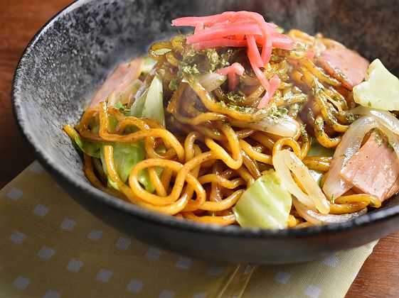 Plat de yakisoba