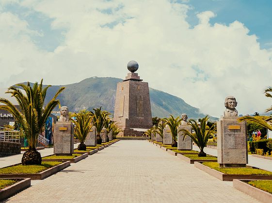 La mitad del mundo