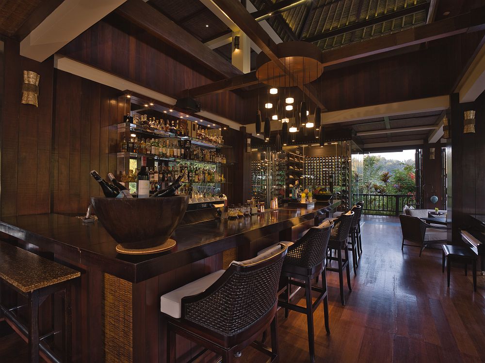 Hanging Gardens of Bali - Bar