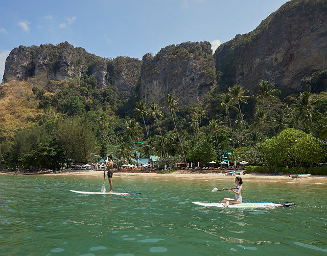 Centara Grand Beach Resort & Villas Krabi - Paddle sur la mer