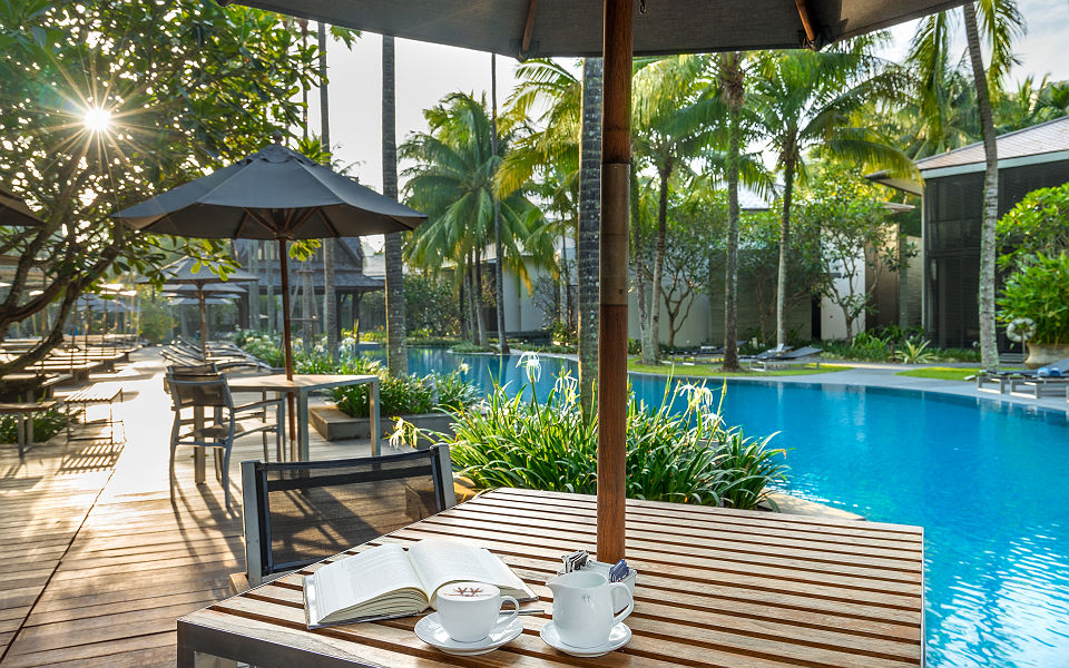 Twinpalms Phuket Resort - Pool Bar