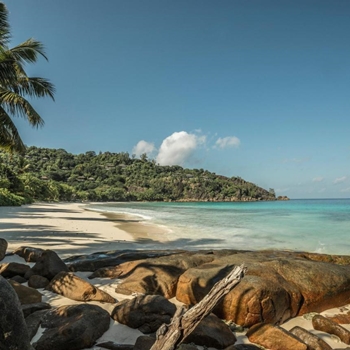 Plage du Four Seasons Seychelles